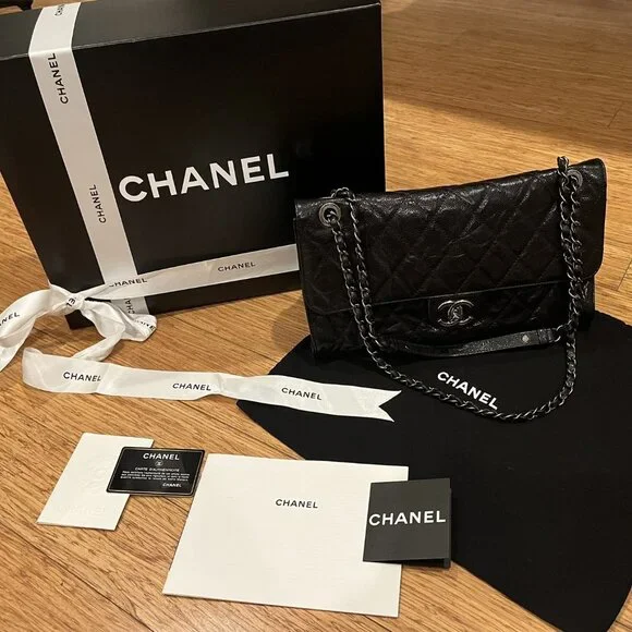 Chanel CC Crave Jumbo Quilted Cavier Flap Bag - Picture 16 of 16